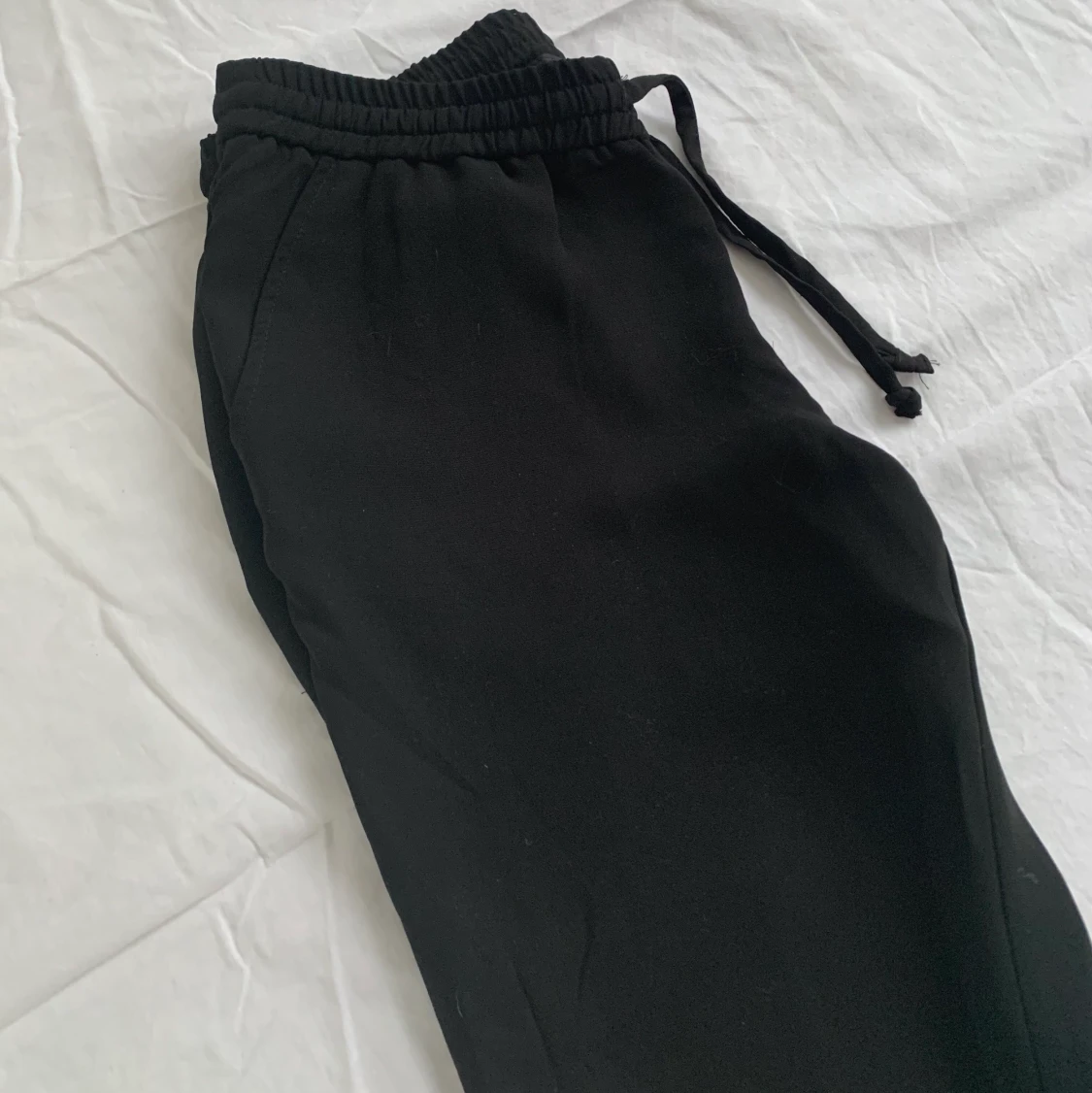 Nya byxor i tunt material/ storlek 38-40