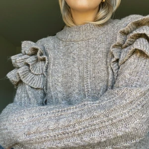 Gina Tricot - Supermysig och söt tröja från Gina. Har används väldigt få gånger.