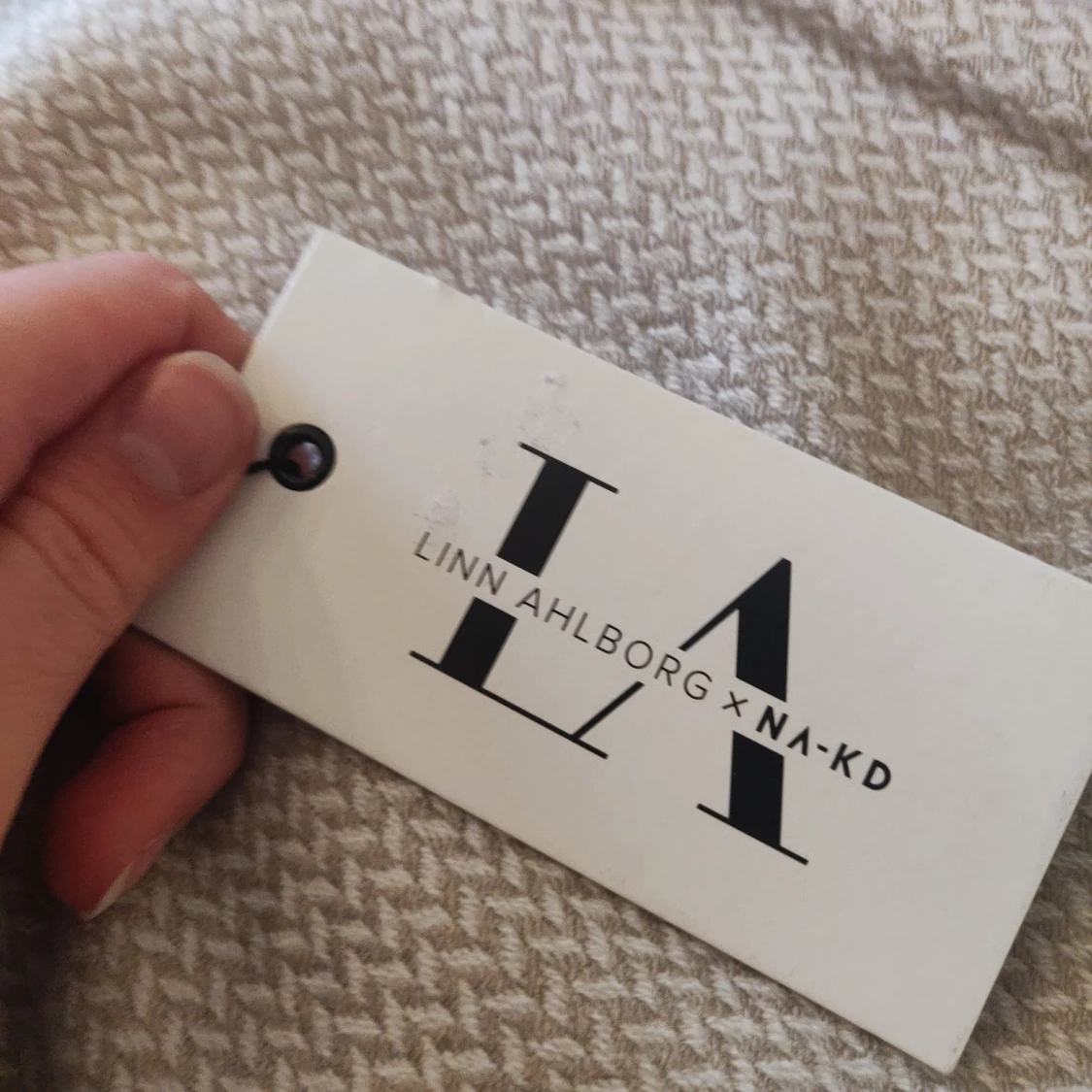 Linn Ahlborg x NA-KD klänning med hängslen - 91