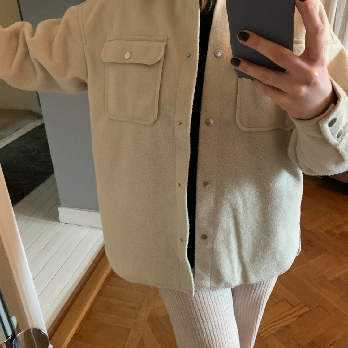 Beige ”skjortjacka” från HM 