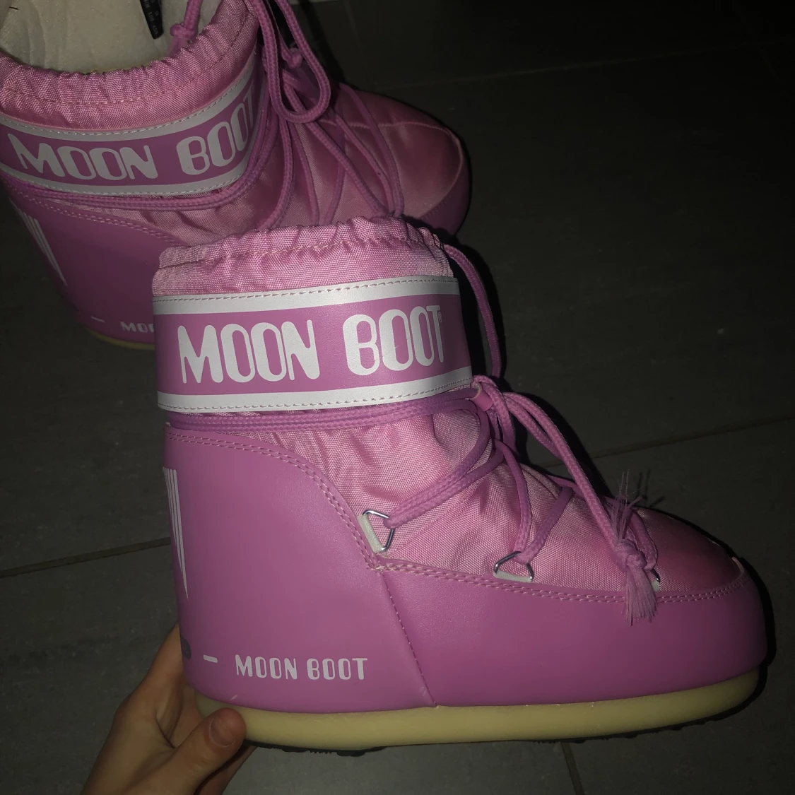 Moon boot  - 90