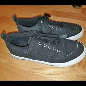 Champion skor - Champion skor i storlek 40.