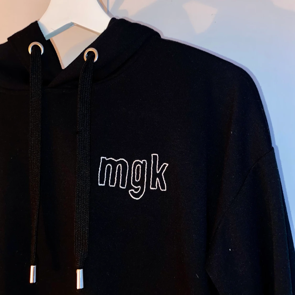 Broderad tröja - 90