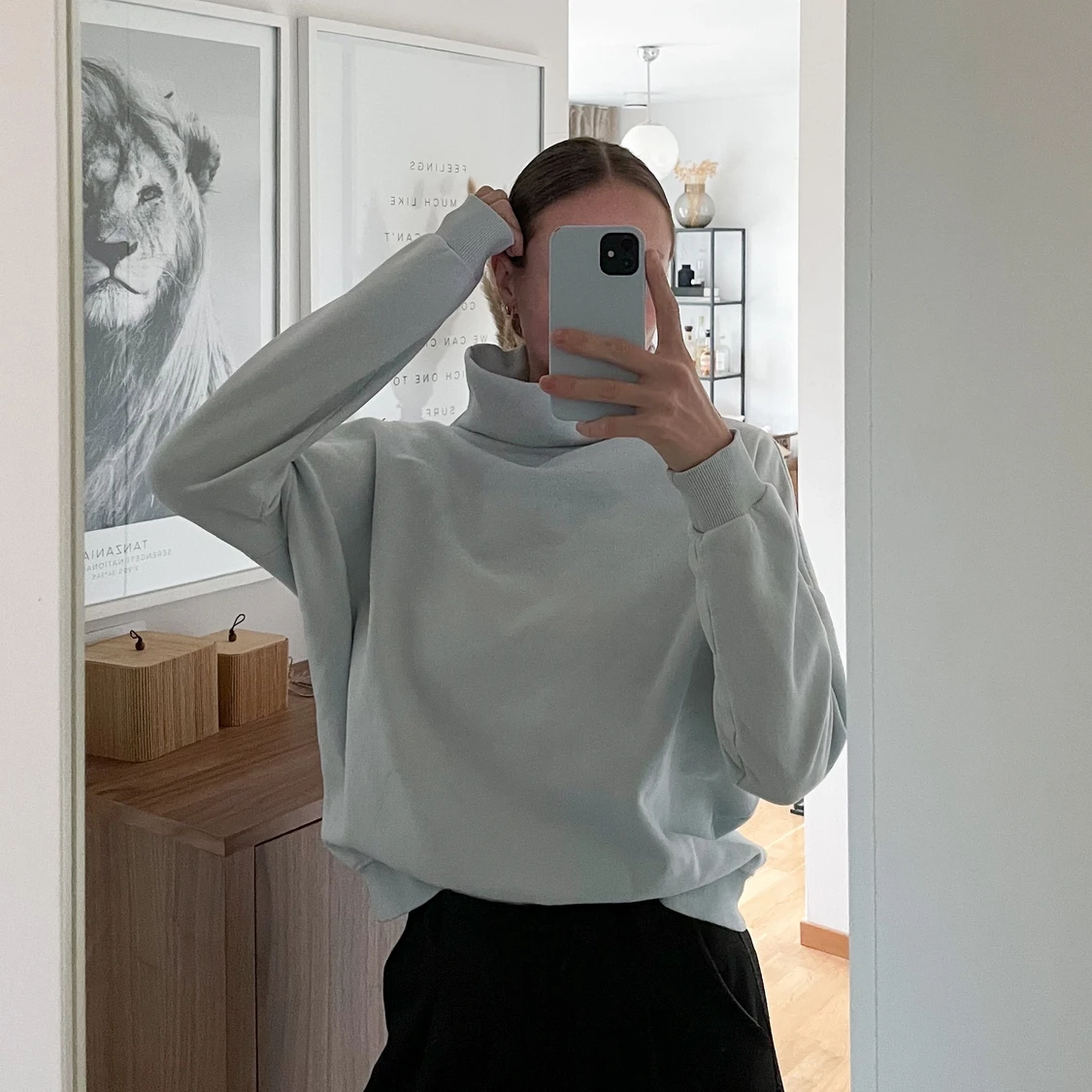 Ljusblå sweatshirt från gina