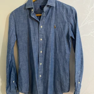 S/M -  Skjorta från Ralph lauren slim fit