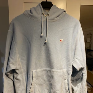 Champion hoodie - Ljusblå hoodie från Champion💞