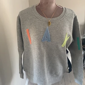 Avenue Tropicale jumper  - Okej skick Xs