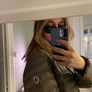 JOTT jacka - Typ 1 år gammal men knappt använd 