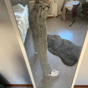 Jeans  - Splirrans nya jeans från nakd i storlek 34