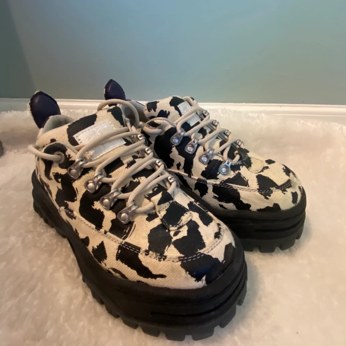 Eytys angels canvas print  - 90