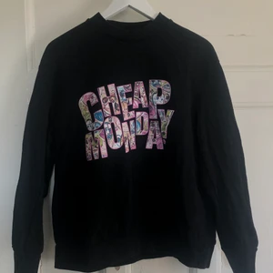 Cheap monday sweatshirt s - Cool cheap monday tröja som jag inte använder längre☺️