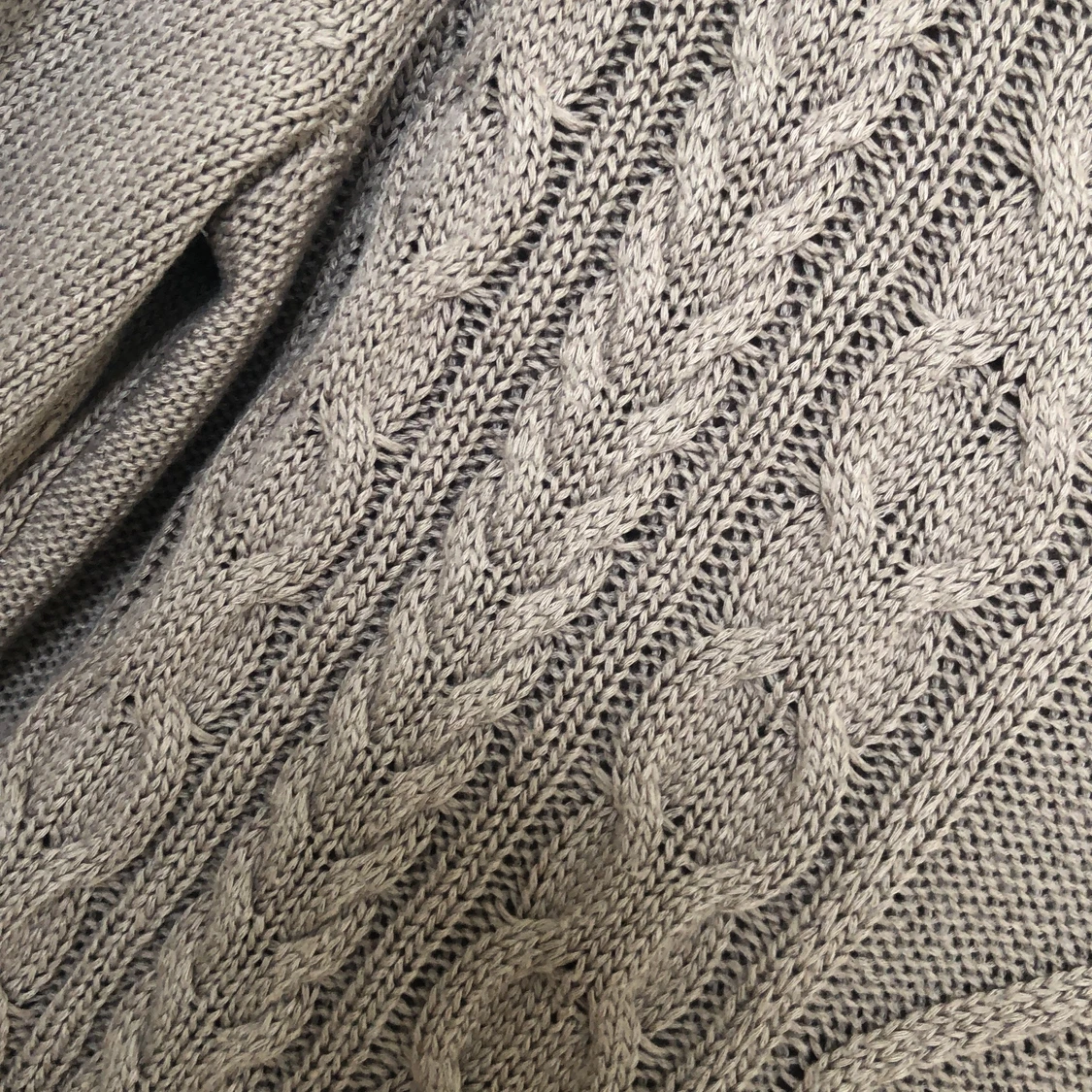 Beige Stickad tröja - 90