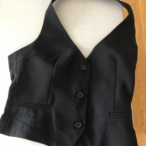 Topp  - Svart halterneck topp från asos