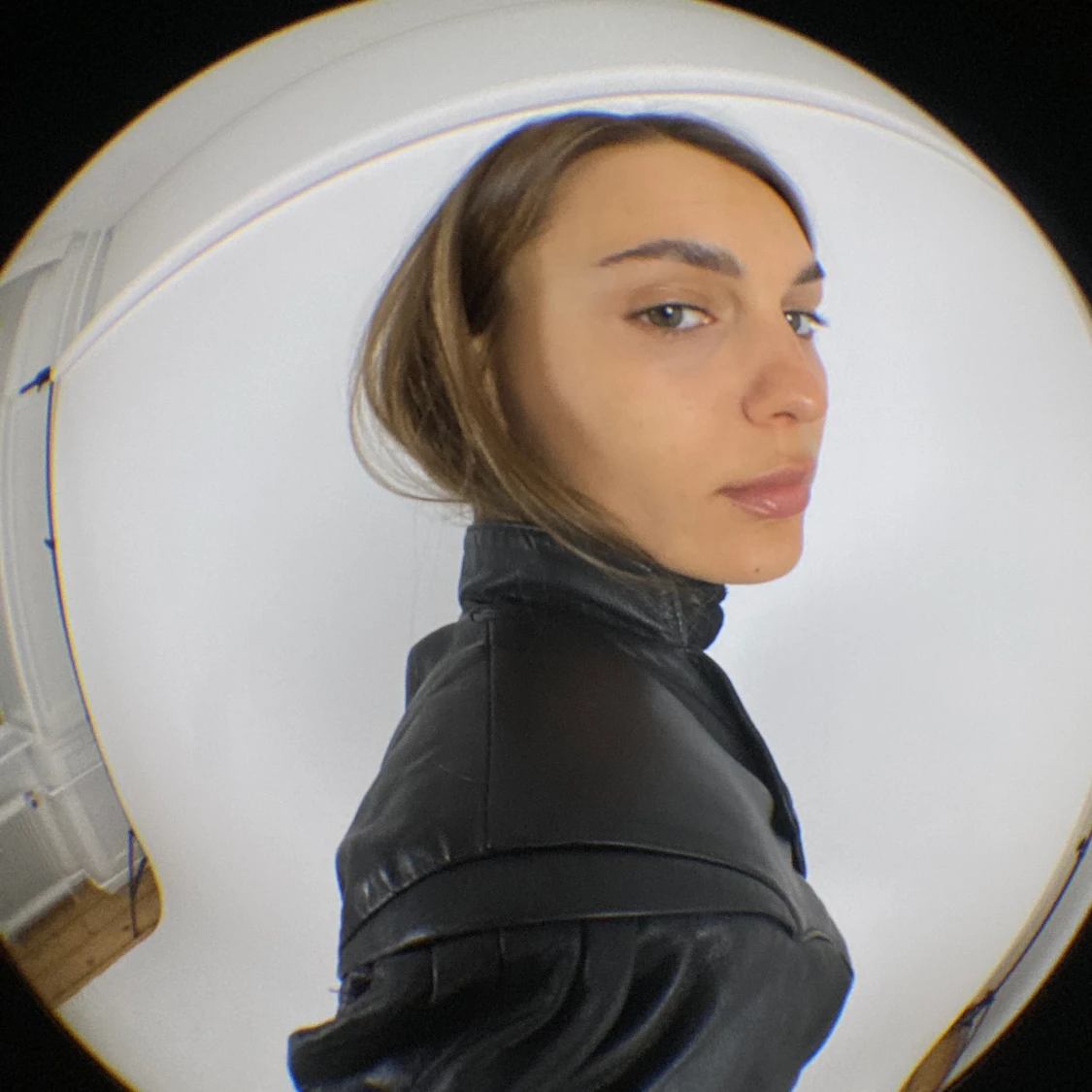 Cropped leather jacket