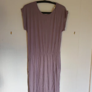 Klänning - Kortärmad klänning