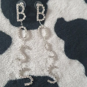 Rhinestone letter Drop örhängen - Rhinestone letter Drop örhängen