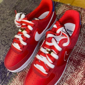 Nike AF1 - Nike AF1 first use. Helt nya. Storlek 43