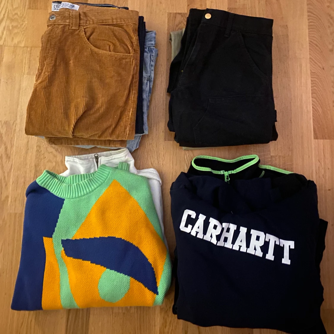 RAVE Sweatshirt - 91