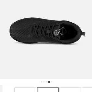 Nonation mist sneaker 👟  - NoNation Mist sneaker är en ventilerande, följsam och bekväm sko med en omåttligt populär design. Sula i Phylon håller fötterna pigga hela dagen.  Sneakers Seniorstorlekar Art. nummer: 318777102