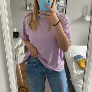 Lila oversized t-shirt - Jättefin och skön oversized t-shirt💜💜