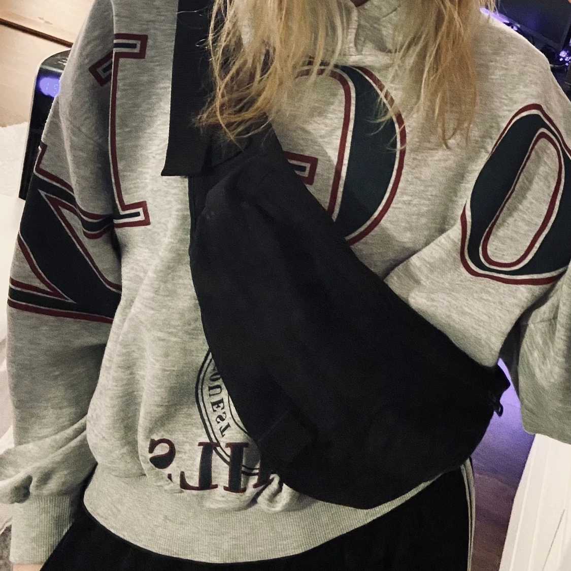 Stilren midjeväska 🖤 - 90