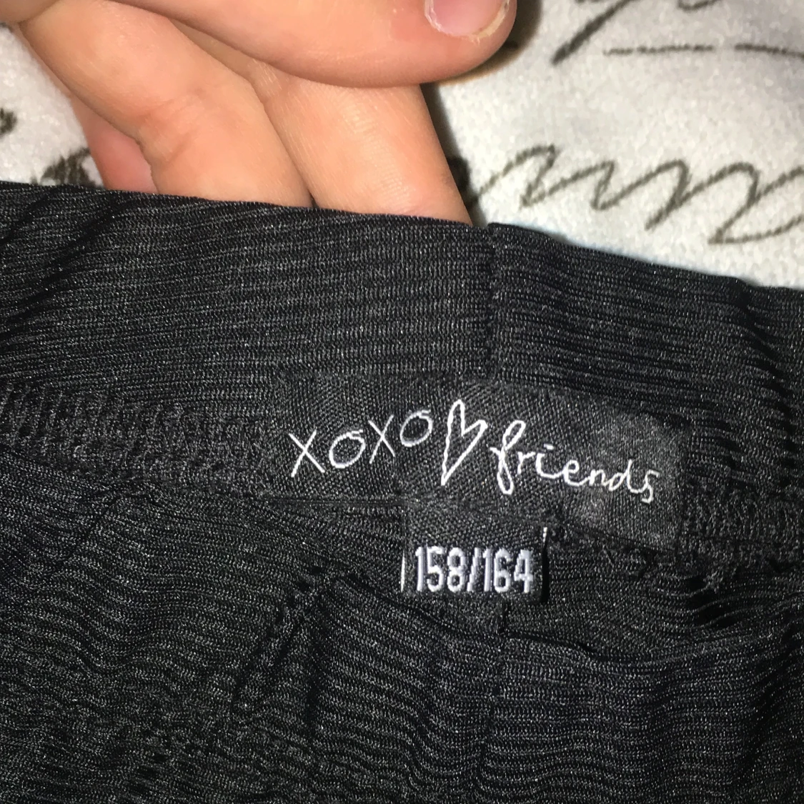 Byxor strl 158/164    70kr - 91