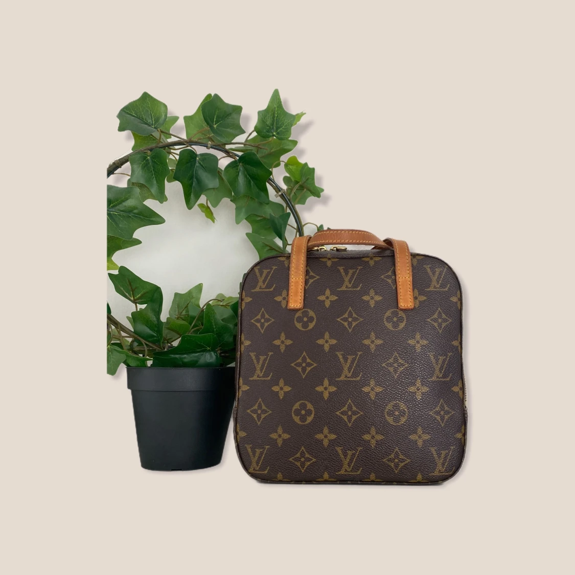 Louis vuitton spontini väska
