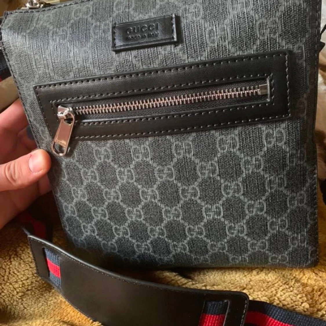 Gucci Messenger bag