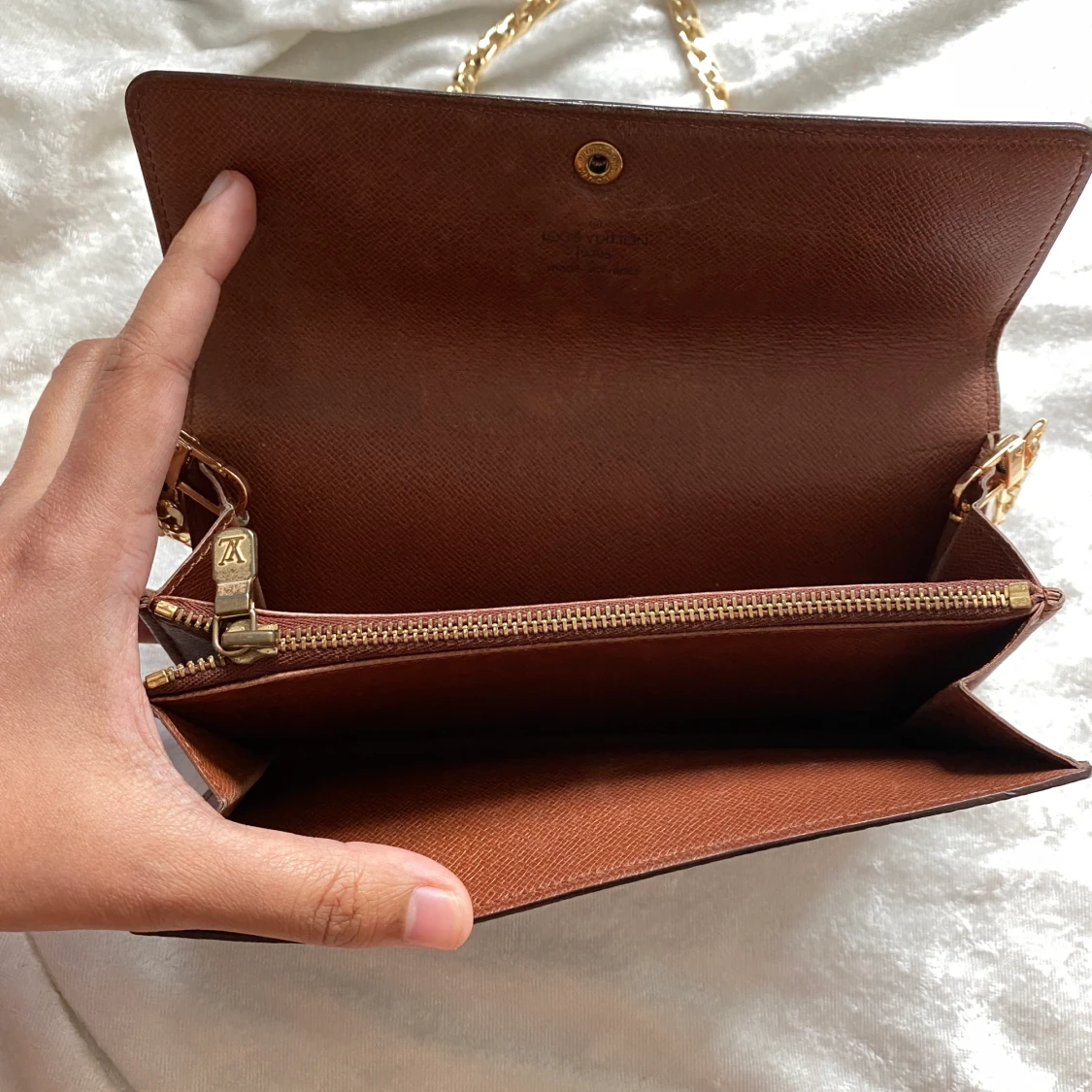 Louis vuitton sarah  - 91