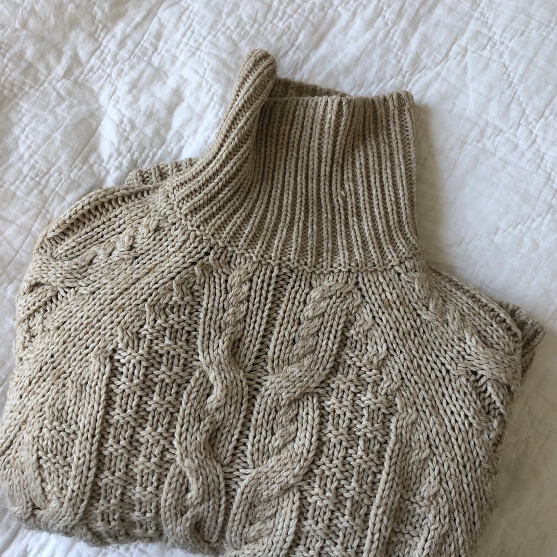 Stickad tröja  - 91