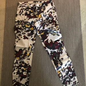 Helt nya byxor  - Från Lindex strl M