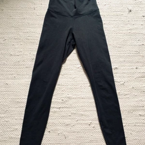 Träningsbyxor  - Helt nya från fabletics!