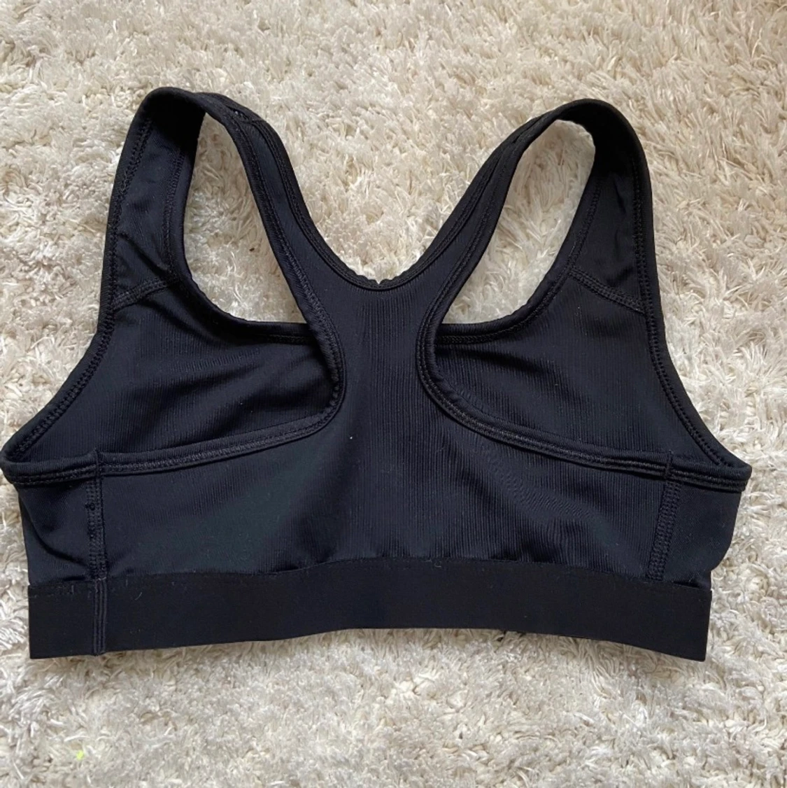 nike träningstop, strl M i barn - 90