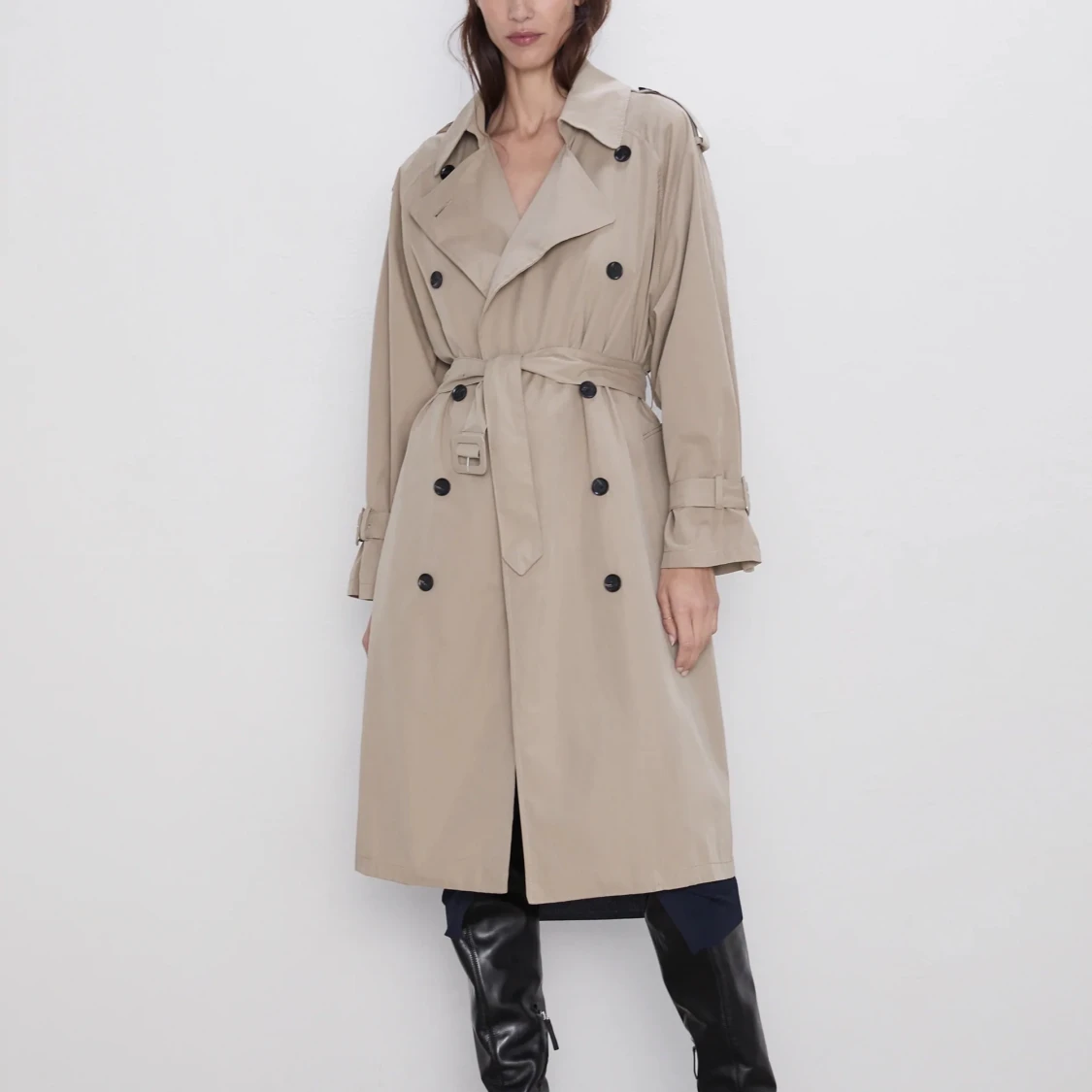 Zara trenchcoat 