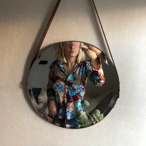 Cool skjorta! - Jättecool skjorta som har lite 70-tal stil💕💕