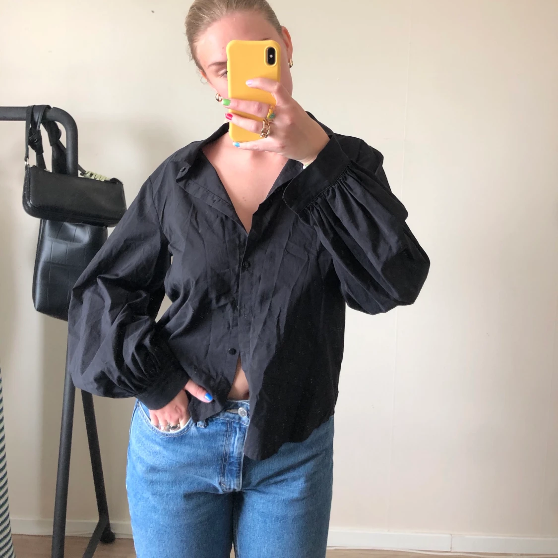 Svart Skjorta med ballongärmar  - 90