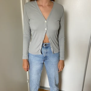 Tunn kofta, Mads Norgaard - Bra skick. Skönt material. Dansk design.