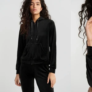 Zipup hoodie - Super mjuk tröja med dragkedja från Gina. Anväd ändats 1 gång. Stl S. Köparen står för frakt❤️