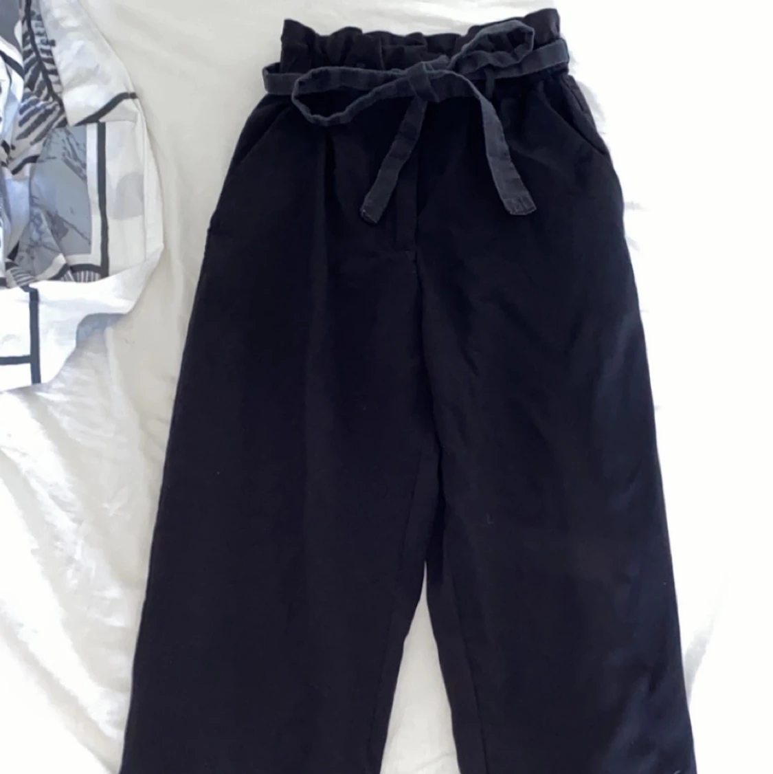 Kostymbyxor från hm