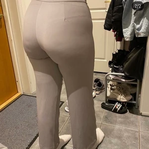 Byxor från bikbok  - Köparen står för frakt 🥰