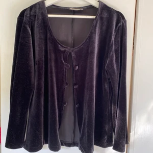 Svart sametskofta - Kofta i sammet! 