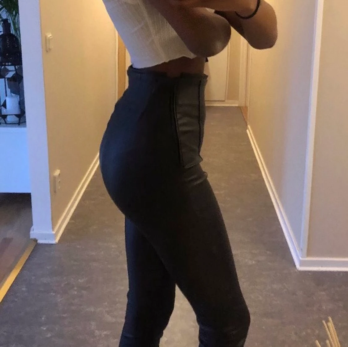 Läderbyxor - Zara - 90