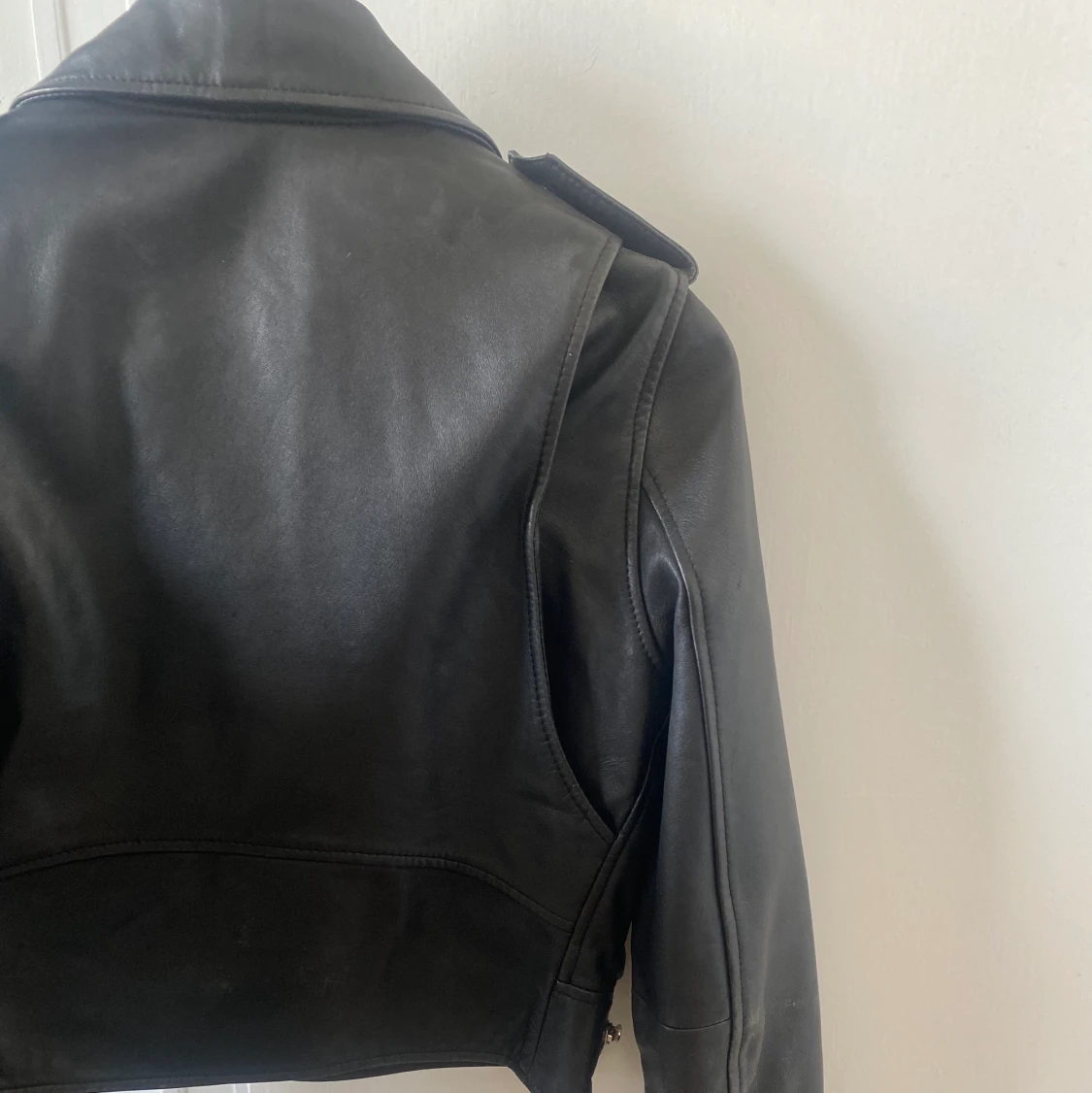 Sandro skinnjacka  - 91