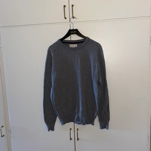 Jumper från Jack & Jones - Grå jumper från Jack & Jones i storlek M