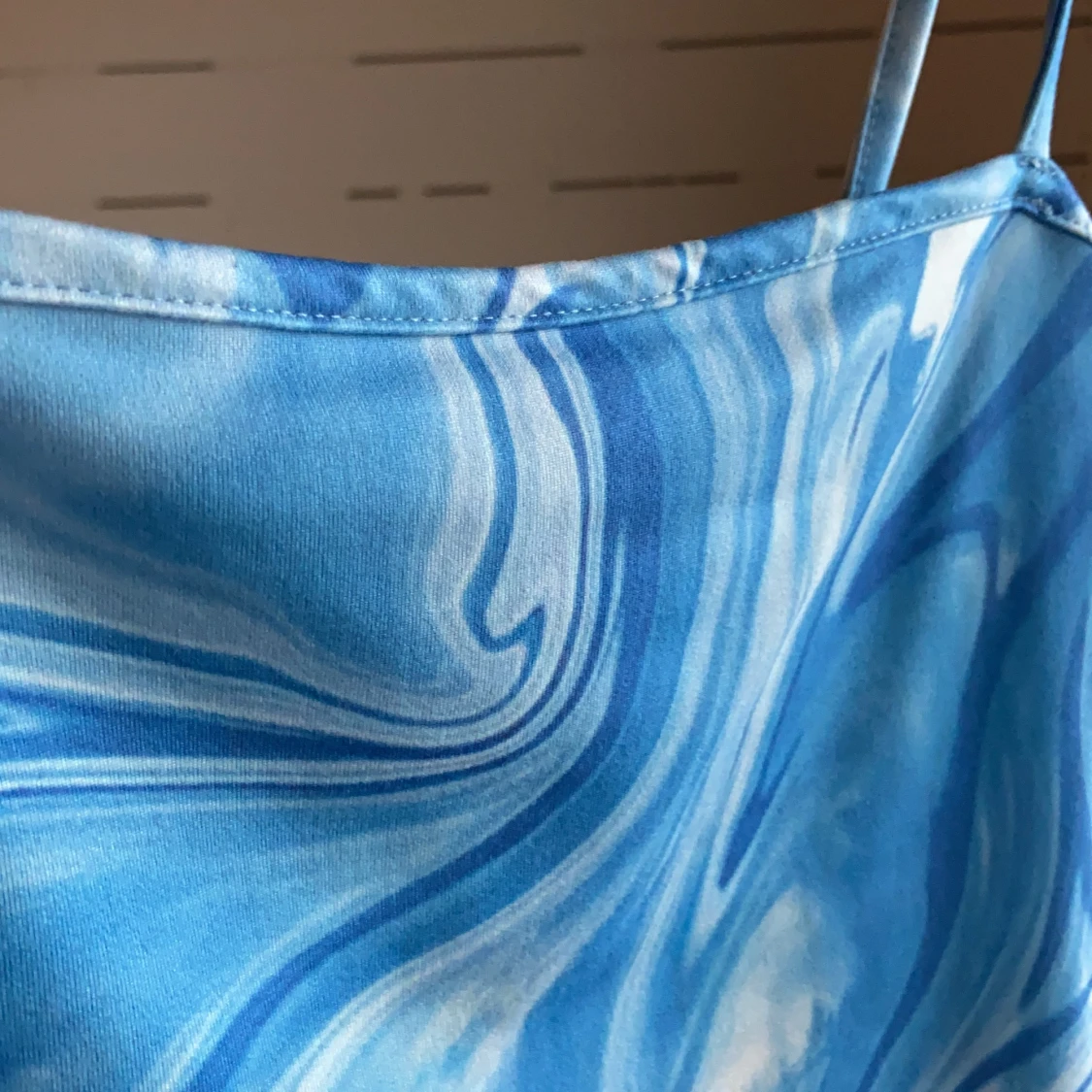 Blå mönstrad topp - 91