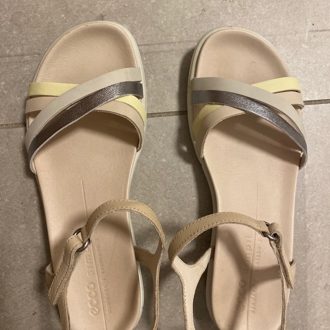 SIMPIL - Sandaler, storlek 38 - 90