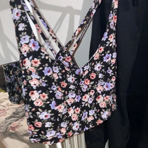 Fin o söt topp - Använt men fint skick, från hm😊