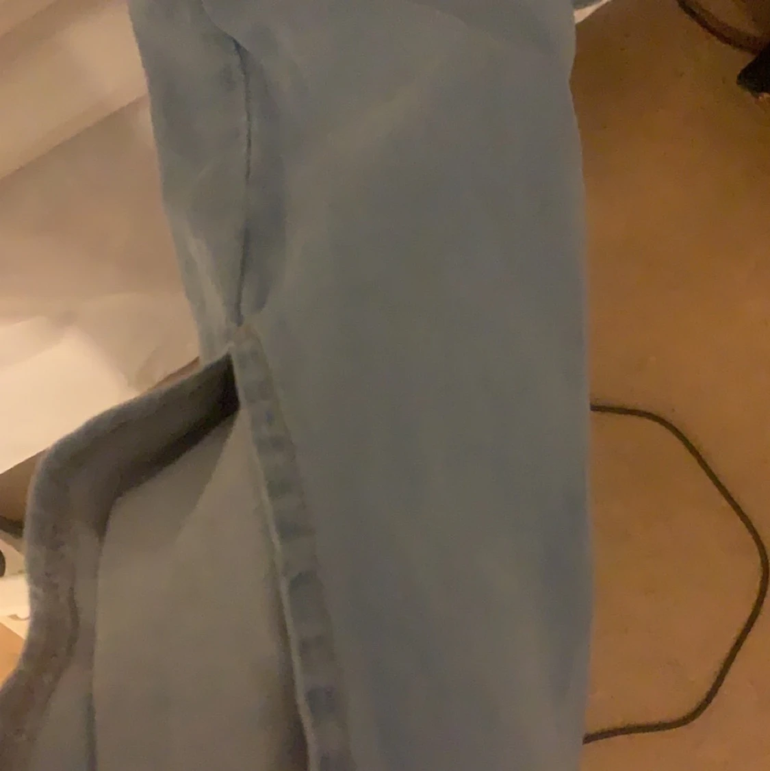 Utsvängda byxor  - 90