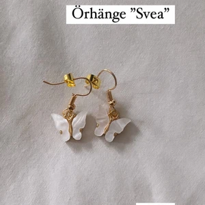 Örhänge  - Egentillverkade, nickelfria örhängen med en god gärning bakom. 79kr + frakt. 20% av priset går till valfri välgörenhetsorganisation. Kontakta oss för mer information! Här/Instagram @jaggorskillnaduf