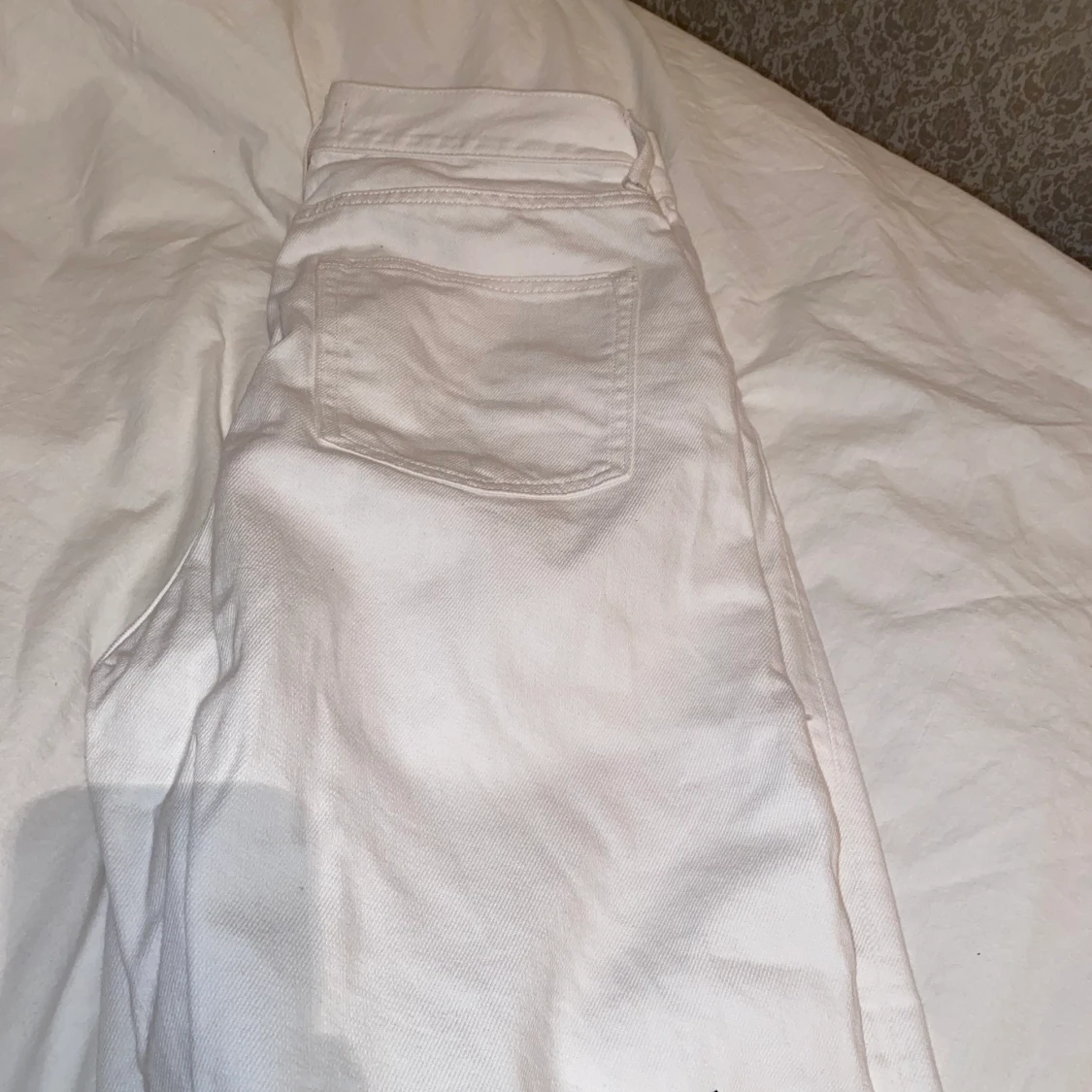 Vit jeans från H&M 